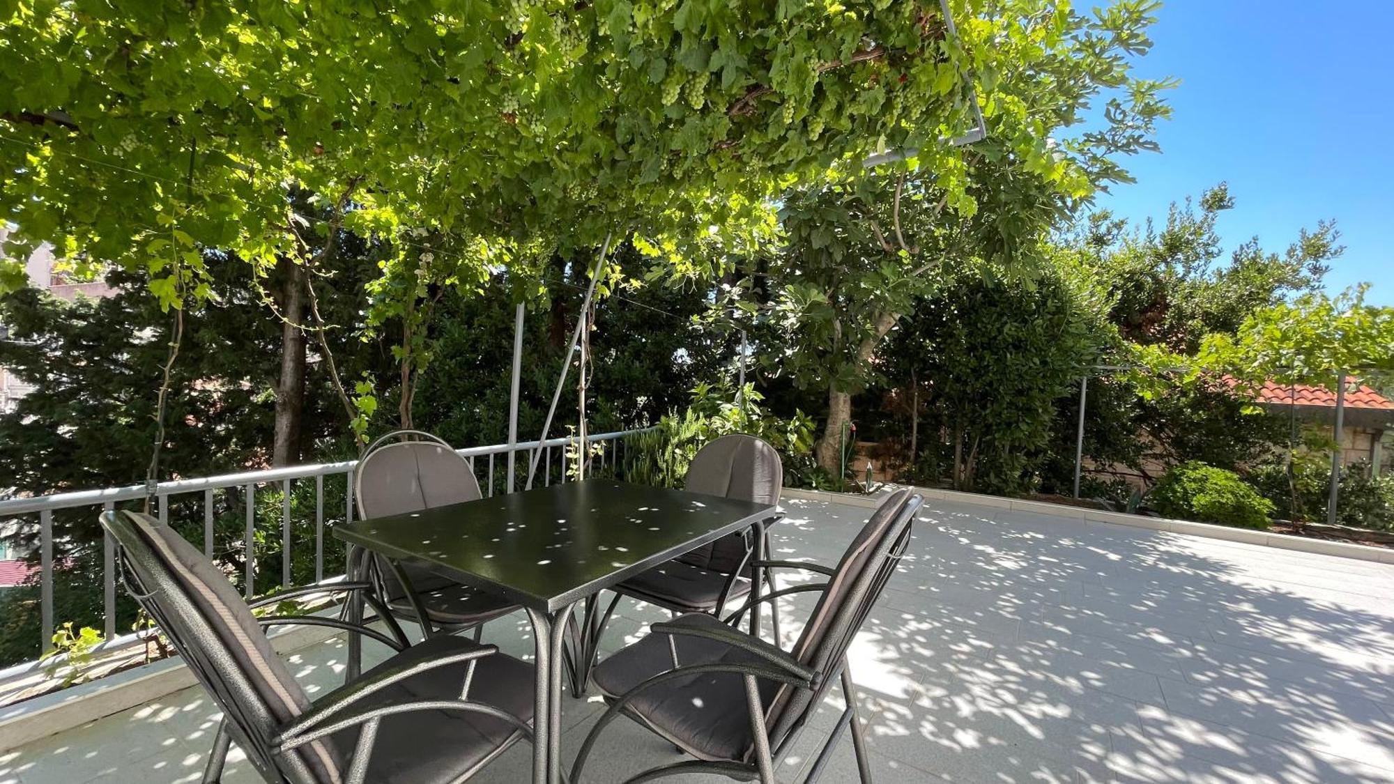 Apartments Antonela Sveti Stefan Εξωτερικό φωτογραφία