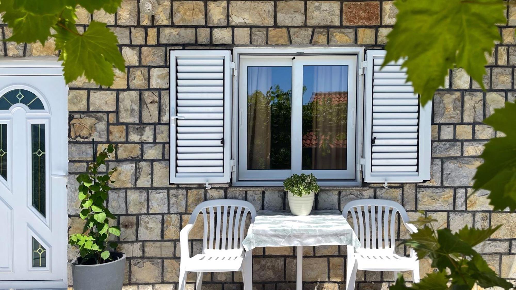 Apartments Antonela Sveti Stefan Εξωτερικό φωτογραφία