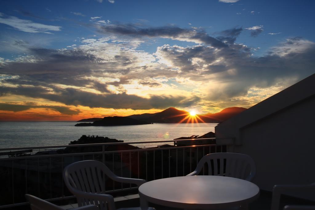 Apartments Antonela Sveti Stefan Εξωτερικό φωτογραφία
